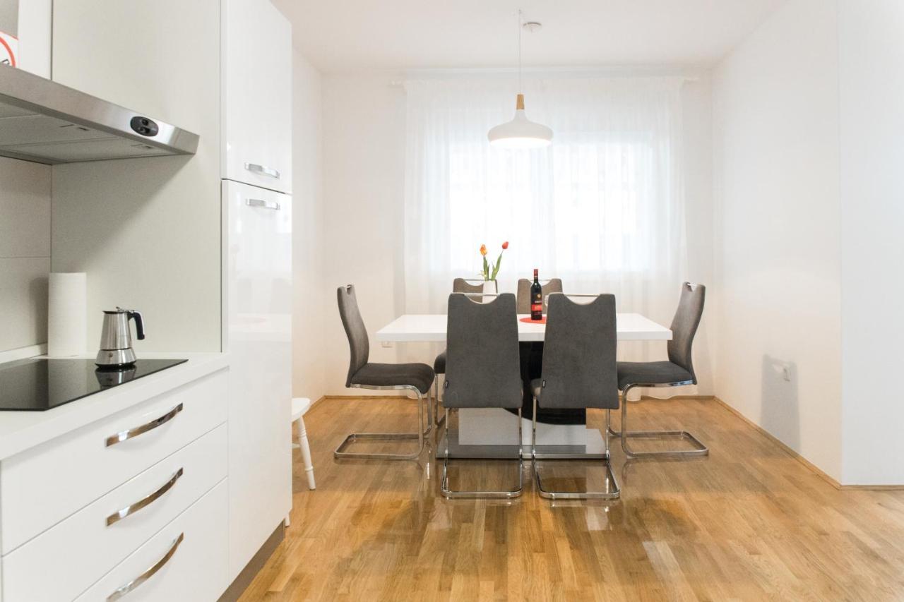 Apartment Zara - Luxury Apartment With Private Pool Extérieur photo