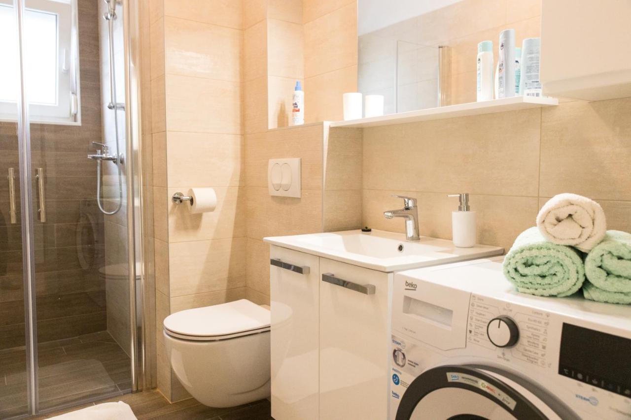 Apartment Zara - Luxury Apartment With Private Pool Extérieur photo