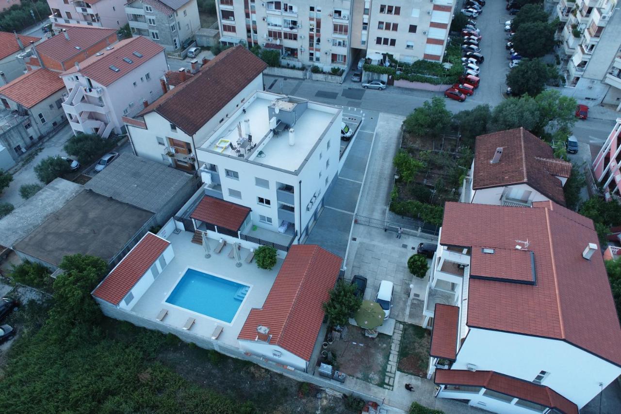 Apartment Zara - Luxury Apartment With Private Pool Extérieur photo